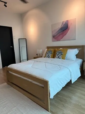 Rumakita #1 - Vista Alam, Sleeps 6 Near Avisena Hospital